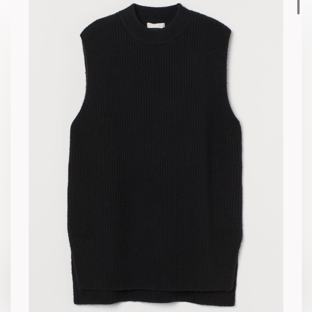 H & M Oversized Black Rib-knit Sweater Vest